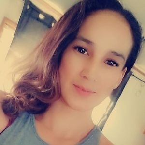 Meet your Posher, Contessia